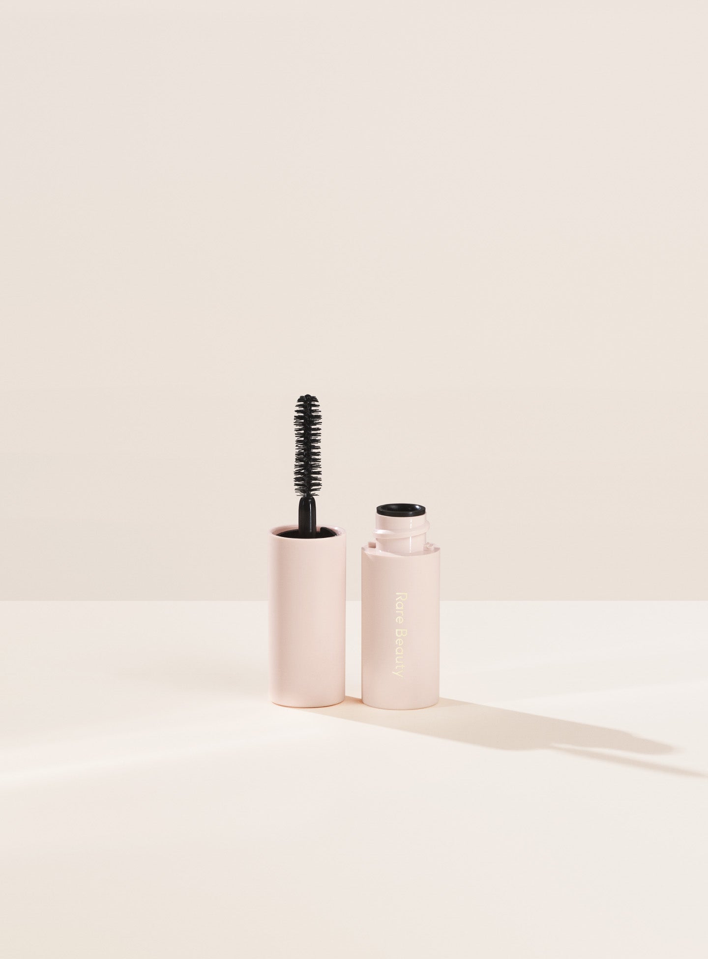 Travel-Size-Mascara-Open-SKU